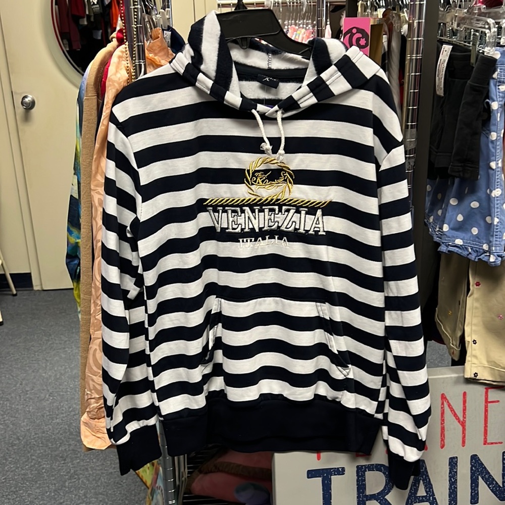 💜Star Venezia Blue/White Sweatshirt L